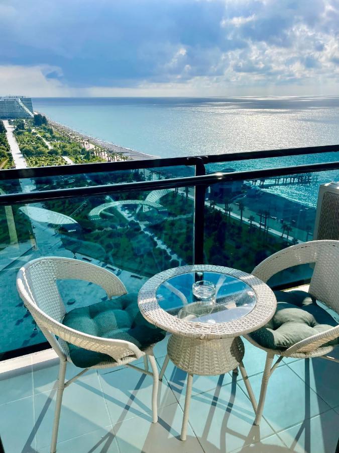 Sea View Apartments Orbi Beach Tower 巴统 外观 照片