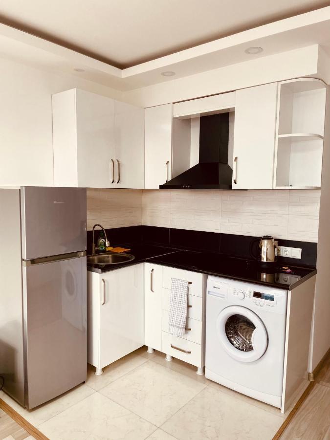 Sea View Apartments Orbi Beach Tower 巴统 外观 照片