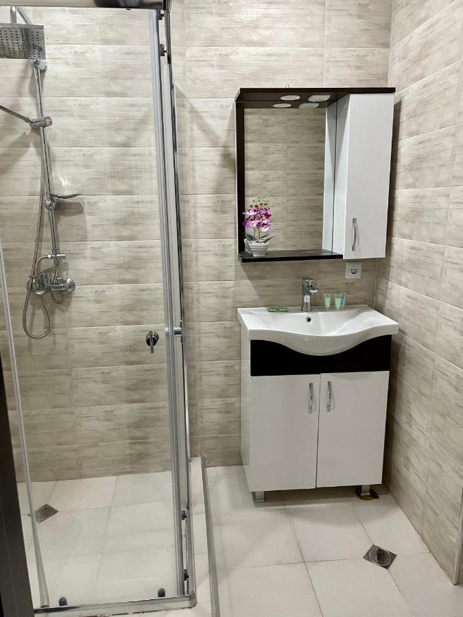 Sea View Apartments Orbi Beach Tower 巴统 外观 照片