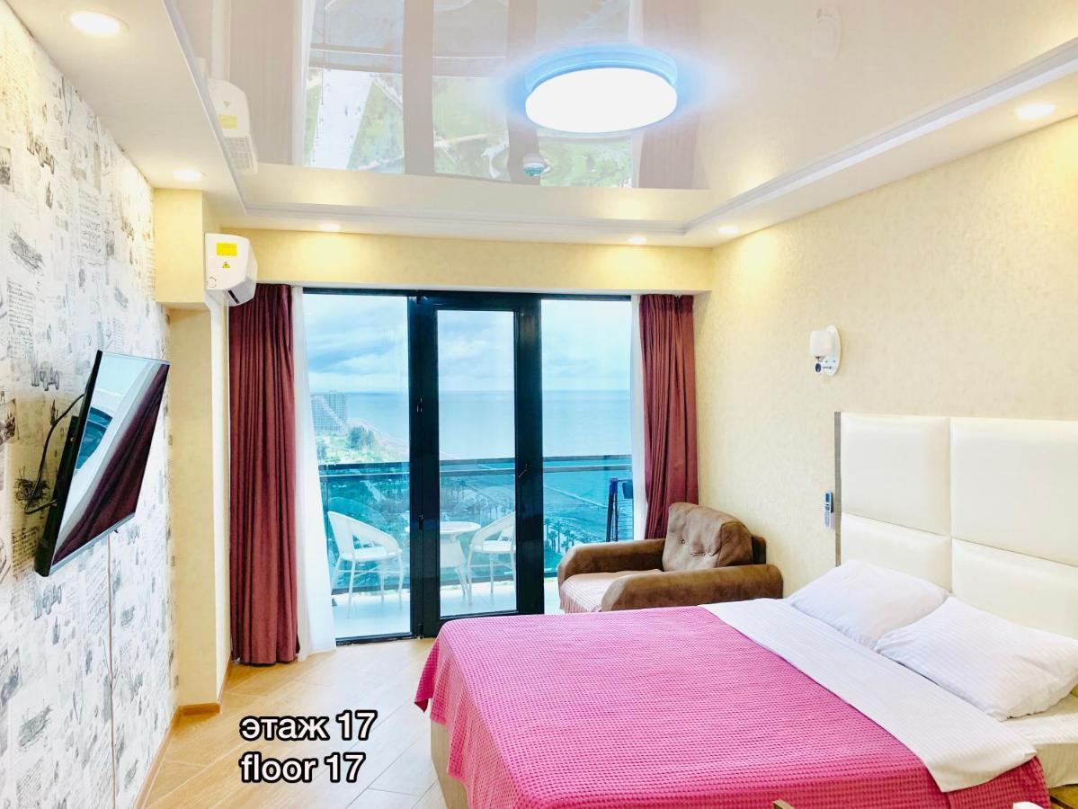 Sea View Apartments Orbi Beach Tower 巴统 外观 照片